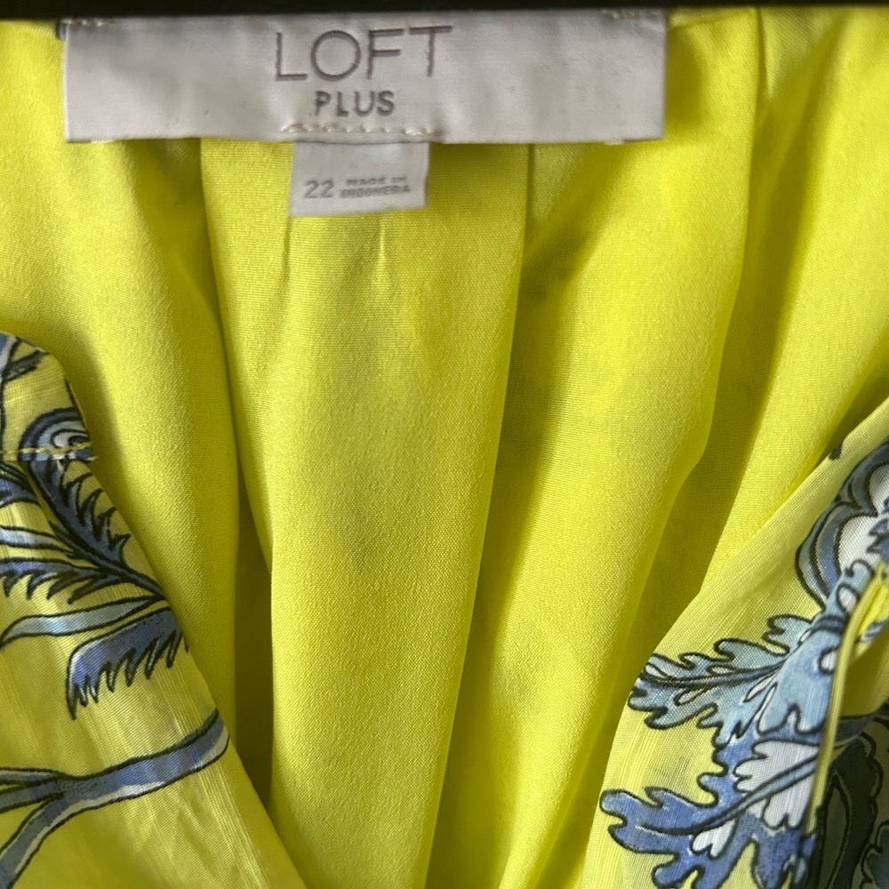 Loft Plus Size - Picture 2 of 2